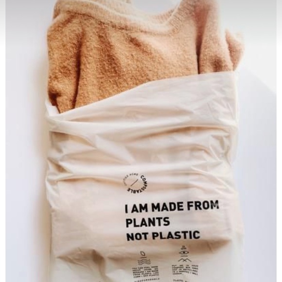 Meet your Posher, Meghan - Picture 8 of 16